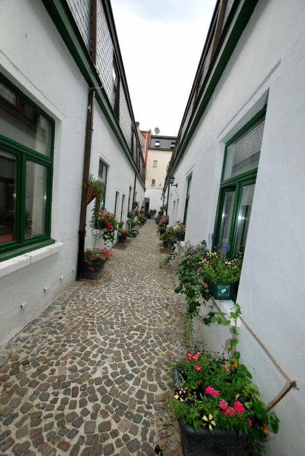 Historical Miniature House In The Heart Of Antwerp Apartment Exterior photo